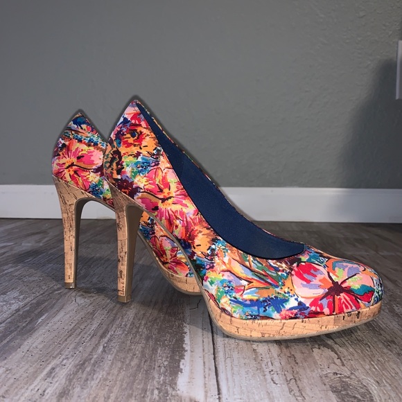 Fioni multi colored heels - Picture 2 of 2